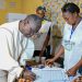 Présidentielle du 28 décembre 2025 : Ahmed Kanté vote à Dixinn et salue un scrutin apaisé