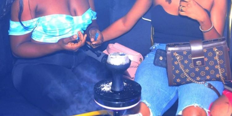 Bars, boite de nuit, plages, spectacles..., désormais interdits formellement aux mineurs (Tribunal pour enfants) 1 Bars, boite de nuit, plages, spectacles…, désormais interdits formellement aux mineurs (Tribunal pour enfants)