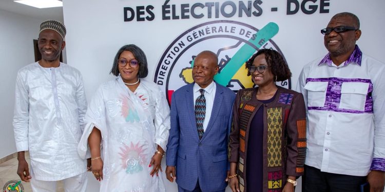 Présidentielle 2025 : une mission de la Mano River Union prend la température des préparatifs 1 Présidentielle 2025 : une mission de la Mano River Union prend la température des préparatifs