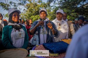 Tougué : Le Directeur préfectoral de campagne de la GMD et sa délégation mobilisent à Kouratongo 3 IMG 20251211 WA0069