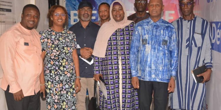 Présidentielle en Guinée: les observateurs médiatiques du RIARC dressent un constat positif des médias guinéens 1 Présidentielle en Guinée: les observateurs médiatiques du RIARC dressent un constat positif des médias guinéens