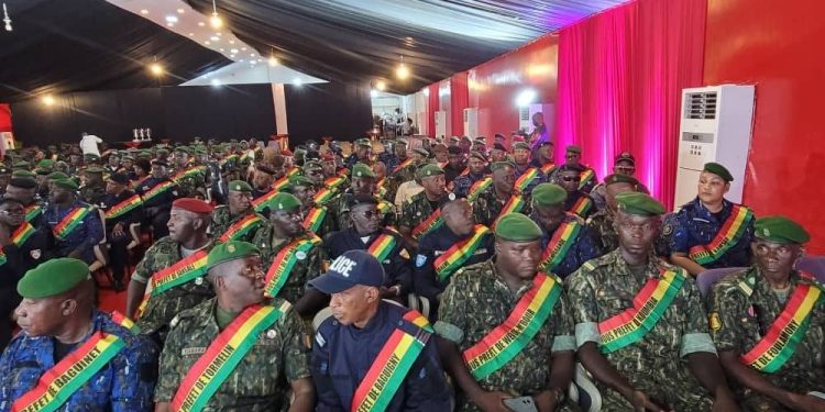 Investiture du Président Doumbouya : les administrateurs territoriaux attendus à Conakry pour une parade ? 1 Investiture du Président Doumbouya : les administrateurs territoriaux attendus à Conakry pour une parade ?