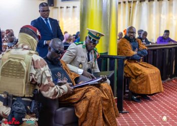 le Président de la République Son Excellence Mamadi DOUMBOUYA dépose sa déclaration de biens à la Cour suprême
