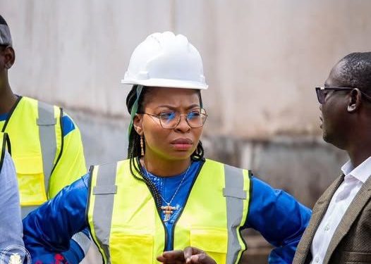 Guinée : Rose Pola réagit au tollé suscité par sa sortie sur le coût de l&rsquo;Internet en Guinée