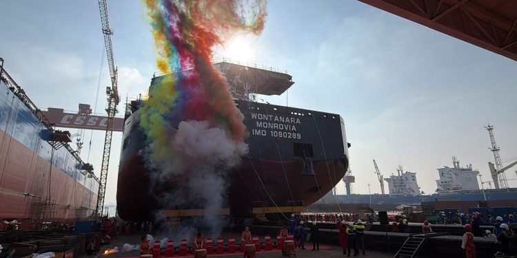 SimFer annonce le lancement de son premier navire transbordeur (Communiqué)