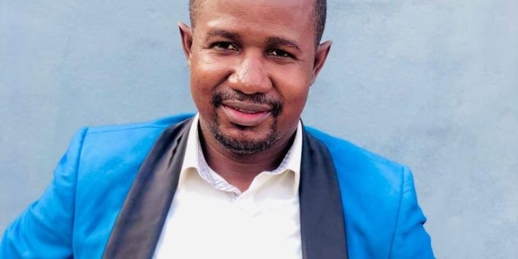 Guinée : demander des comptes sur les fonds publics, un crime ou un devoir? Par Abdoulaye Kaback Camara 1 Guinée : demander des comptes sur les fonds publics, un crime ou un devoir? Par Abdoulaye Kaback Camara