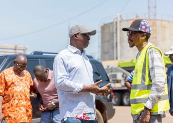 EDG : le ministre de l’Énergie en visite à la centrale électrique de Tombo 