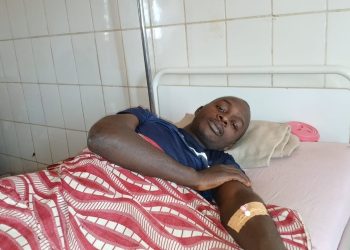 29 balles extraites, paralysé et sans ressources : Niouma Enock Tolno lance un SOS