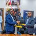 Simandou Academy : Le Président du Comité Stratégique de Simandou, Ministre Directeur de Cabinet de la Présidence, Djiba Diakité préside la signature d’un partenariat stratégique entre le SNABE et la SOGEB pour renforcer le capital humain 9 Simandou Academy : Le Président du Comité Stratégique de Simandou, Ministre Directeur de Cabinet de la Présidence, Djiba Diakité préside la signature d’un partenariat stratégique entre le SNABE et la SOGEB pour renforcer le capital humain