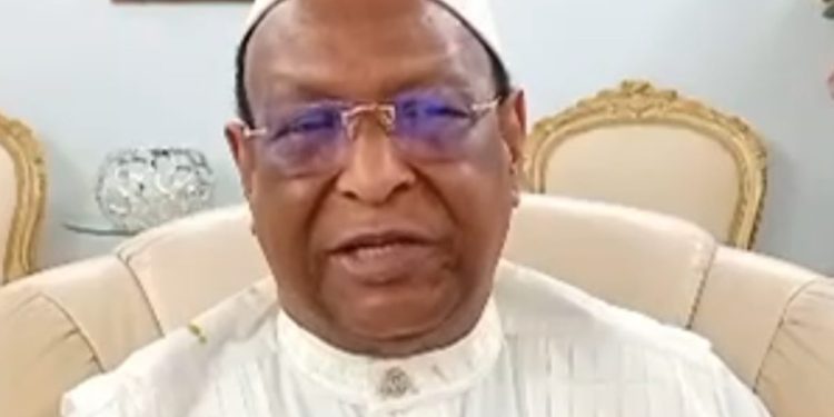 Présidentielle du 28 décembre, législatives et communales à venir ainsi que la main tendue du Président, Lansana Kouyaté parle à ses militants 1 Présidentielle du 28 décembre, législatives et communales à venir ainsi que la main tendue du Président, Lansana Kouyaté parle à ses militants
