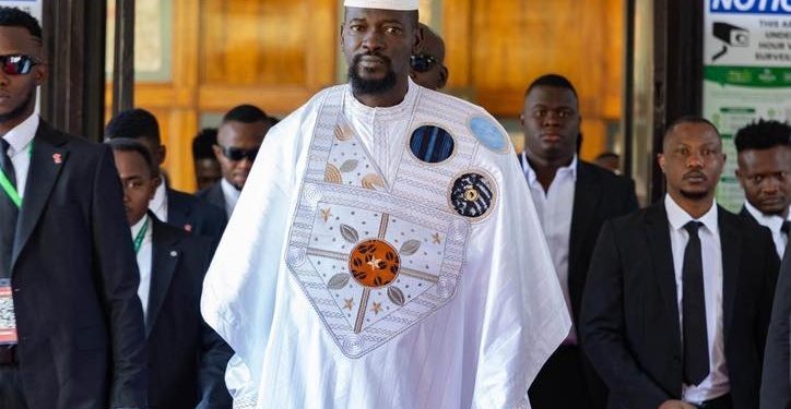 Vendredi 6 mars 2026 : le Président Mamadi Doumbouya signe son retour à Conakry (Officiel)) 1 Santé et retour du Président guinéen: le conseiller et le premier ministre rassurent, la présidence demeure dans le silence