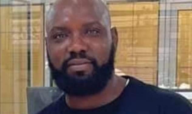 Justice : Fodé Moussa Mara, alias El Sissi du RPG AEC est libre et est rentré chez lui (Avocat) 1 Justice : Fodé Moussa Mara, alias El Sissi du RPG AEC est libre et est rentré chez lui (Avocat)