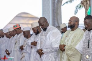 Aïd El-Fitr: Mamadi Doumbouya célèbre avec les fidèles sous le signe du vivre ensemble 2 FB IMG 1774021100842