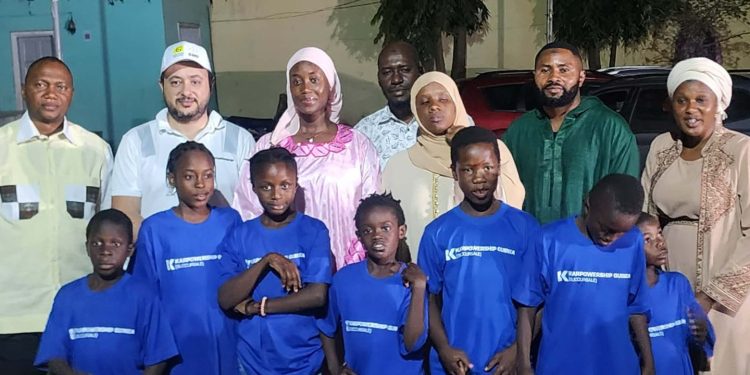 Ramadan : Karpowership donne de la joie aux enfants et personnel de l'orphelinat Regina Maris autour d'une rupture collective 1 Ramadan : Karpowership donne de la joie aux enfants et personnel de l’orphelinat Regina Maris autour d’une rupture collective