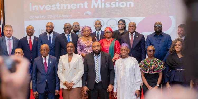 Conakry accueille une mission britannique de haut niveau : Un tournant historique avec la mobilisation d’un portefeuille de 1,8 milliard de livres sterling 1 Conakry accueille une mission britannique de haut niveau : Un tournant historique avec la mobilisation d’un portefeuille de 1,8 milliard de livres sterling