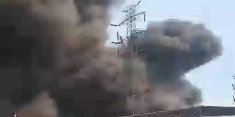Urgent – Incendie à son entrepôt de Sonfonia, EDG annonce des coupures dans plusieurs quartiers 1 Urgent – Incendie à son entrepôt de Sonfonia, EDG annonce des coupures dans plusieurs quartiers