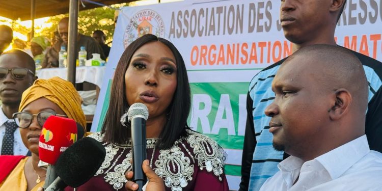Conakry: un match de football caritatif pour rénover l'école primaire et un pont à Kondjeya (Tougué) 1 Conakry: un match de football caritatif pour rénover l’école primaire et un pont à Kondjeya (Tougué)
