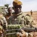 Mali : la population encore la peur au ventre après la mort du ministre de la défense. Deux jours de deuil déclarés 8 Mali : la population encore la peur au ventre après la mort du ministre de la défense. Deux jours de deuil déclarés