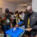 Double scrutin : le Président Mamadi Doumbouya a voté en compagnie de son épouse à Boublbinet 9 Double scrutin : le Président Mamadi Doumbouya a voté en compagnie de son épouse à Boublbinet