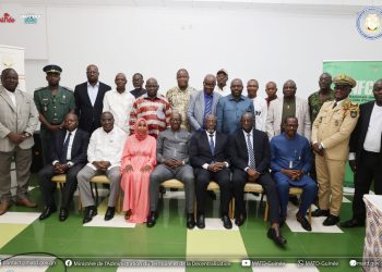 Commission Technique Mixte de Matérialisation de la Frontière Côte d’Ivoire–Guinée : la quatrième rencontre s’achève par l’adoption d’un avant-projet de traité 7 Commission Technique Mixte de Matérialisation de la Frontière Côte d’Ivoire–Guinée : la quatrième rencontre s’achève par l’adoption d’un avant-projet de traité