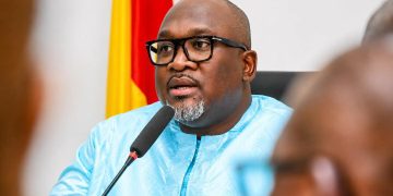 Aviculture : le ministre de l’Élevage alerte sur le risque de grippe aviaire après des foyers signalés en Côte d’Ivoire et au Sénégal