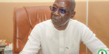 Urgent/Décret : Les Généraux à la retraite Aboubacar Sidiki Camara et Bachir Diallo nommés Ambassadeurs