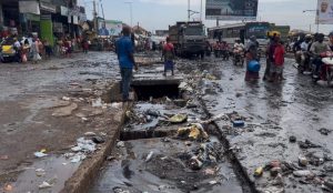 La ritournelle hivernale de Conakry et ses ordures ( SIDIMÉ Alpha Kabinet) 2 IMG 20260612 WA0050