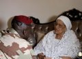 Décès de Hadja André Touré : le Président Mamadi Doumbouya rend hommage à une femme de dignité et de constance
