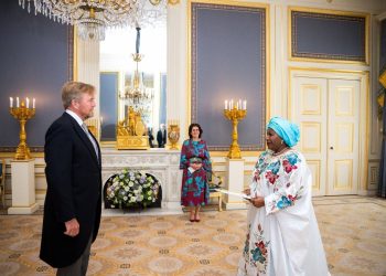 Coopération Guinée – Pays-Bas : reçue par le Roi WillemAlexander, l’Ambassadrice Aïcha Nanette CONTÉ met en avant le Programme Simandou 2040 et le renforcement du partenariat bilatéral