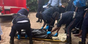 Fortes averses à Conakry : le corps d&rsquo;un militaire emporté par le courant d&rsquo;eau, retrouvés à Gbessia Port 1