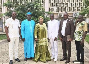 Siguiri érigée en région administrative : le député Karamo Diawara remercie le Président Mamadi Doumbouya et invite les populations à mériter la confiance 2 Siguiri érigée en région administrative : le député Karamo Diawara remercie le Président Mamadi Doumbouya et invite les populations à mériter la confiance