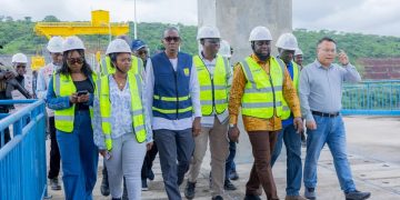Visite technique du complexe hydroélectrique Kaleta-Souapiti : le ministre de l’énergie face aux enjeux de la disponibilité de la ressource hydrique 