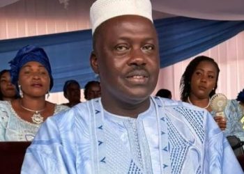 Siguiri érigée en région administrative : le député Karamo Diawara remercie le Président Mamadi Doumbouya et invite les populations à mériter la confiance 2 Siguiri érigée en région administrative : le député Karamo Diawara remercie le Président Mamadi Doumbouya et invite les populations à mériter la confiance
