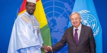 À New York, le Président Mamadi DOUMBOUYA et le Secrétaire Général des Natins Unies, António Guterres réaffirment leur engagement en faveur de la Guinée et du multilatéralisme