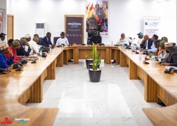 Suivi de la mise en œuvre des projets du Programme Simandou: le Comité tient sa 11ème session 2 Suivi de la mise en œuvre des projets du Programme Simandou: le Comité tient sa 11ème session
