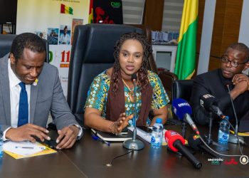 Emprunt obligataire de 2 500 milliards GNF : autour d’un déjeuner, Mme la Ministre Mariama Ciré Sylla, fédère le secteur financier pour mobiliser l’épargne nationale 2 Emprunt obligataire de 2 500 milliards GNF : autour d’un déjeuner, Mme la Ministre Mariama Ciré Sylla, fédère le secteur financier pour mobiliser l’épargne nationale